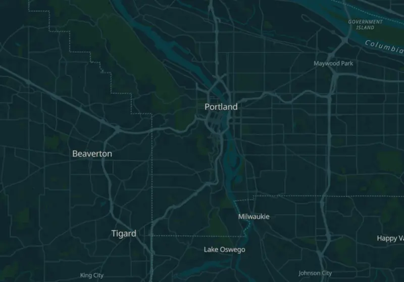 Map showing Refreshed M.D. in Portland, OR and nearby listed clinics